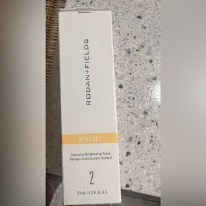 COPY - REVERSE Intensive Brightening Toner